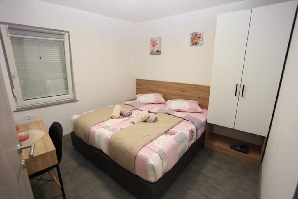 Apartmani Venecia Prozor Exteriör bild